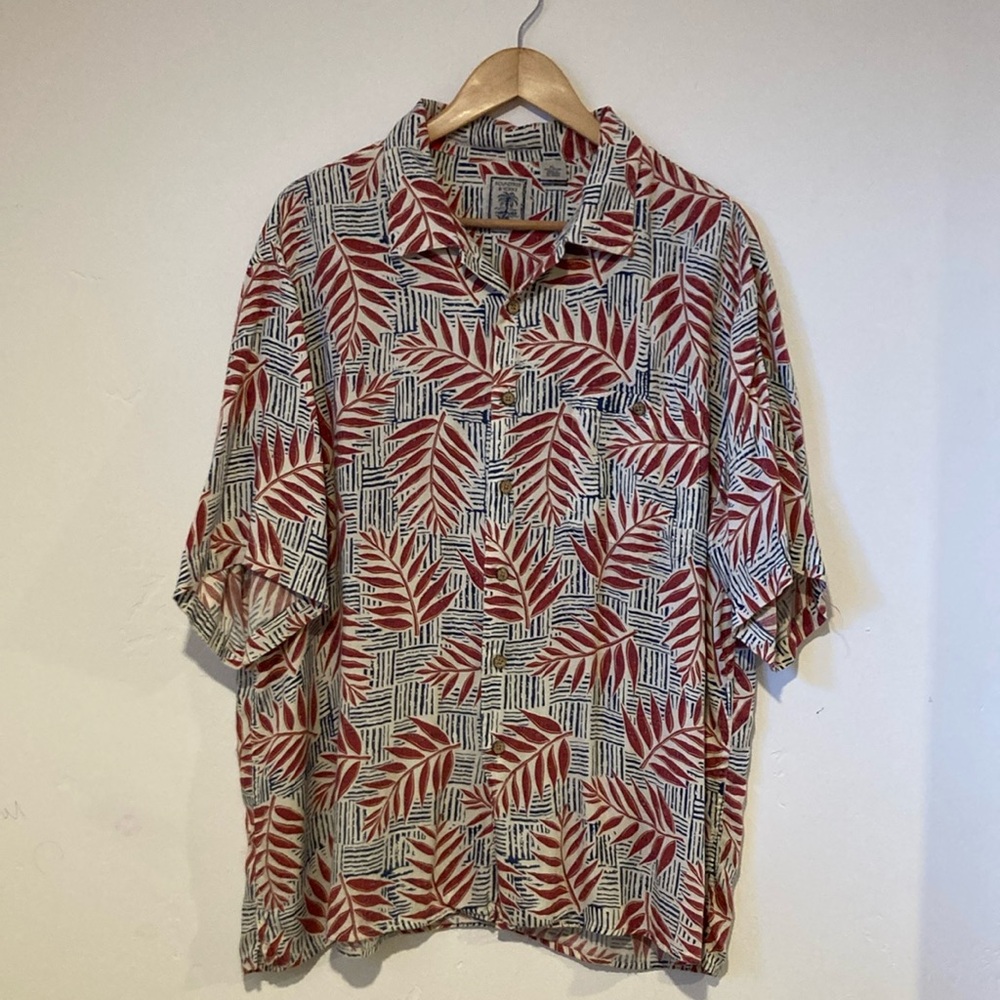 ROUNDTREE & YORKE Men’s Size XL Button Down